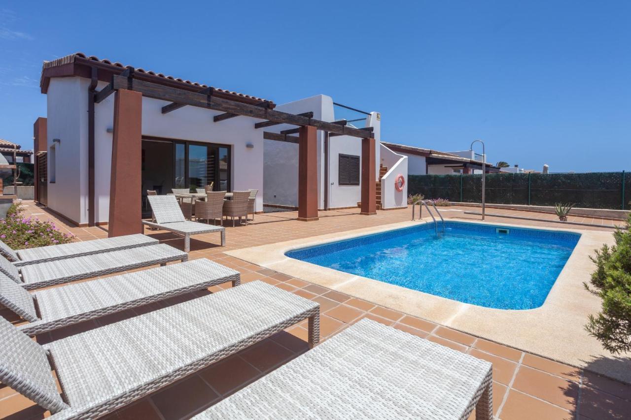 Villa Zafiro 13 Golf Private Pool Caleta De Fuste By Holidays Home المظهر الخارجي الصورة