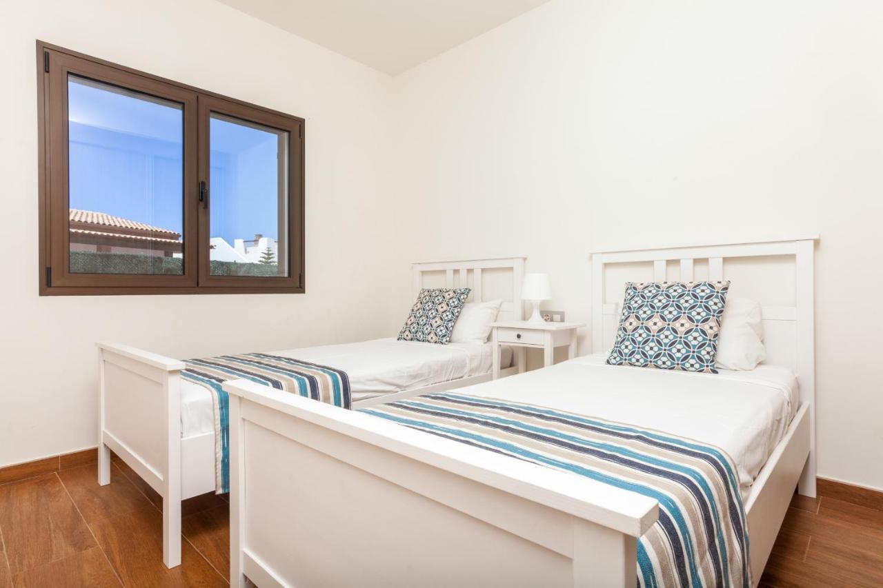 Villa Zafiro 13 Golf Private Pool Caleta De Fuste By Holidays Home المظهر الخارجي الصورة