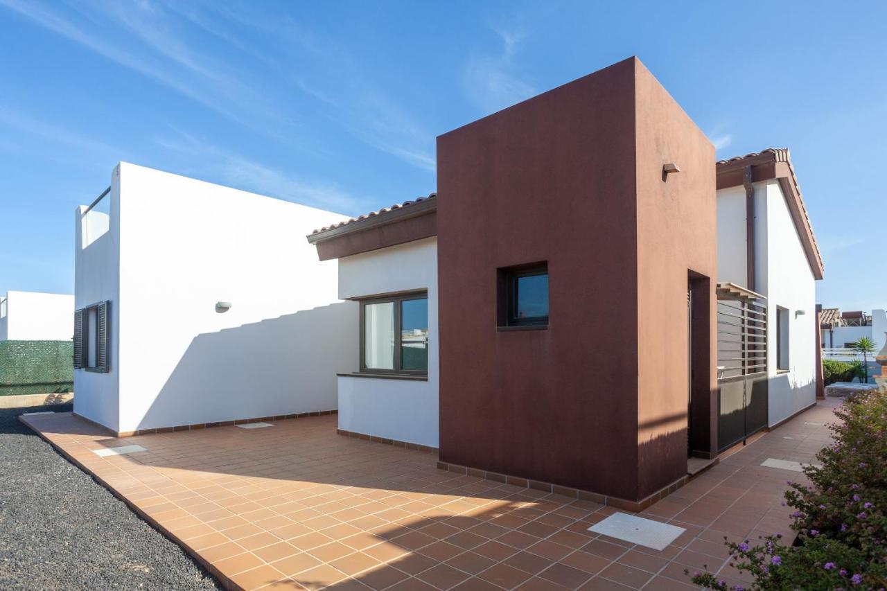 Villa Zafiro 13 Golf Private Pool Caleta De Fuste By Holidays Home المظهر الخارجي الصورة