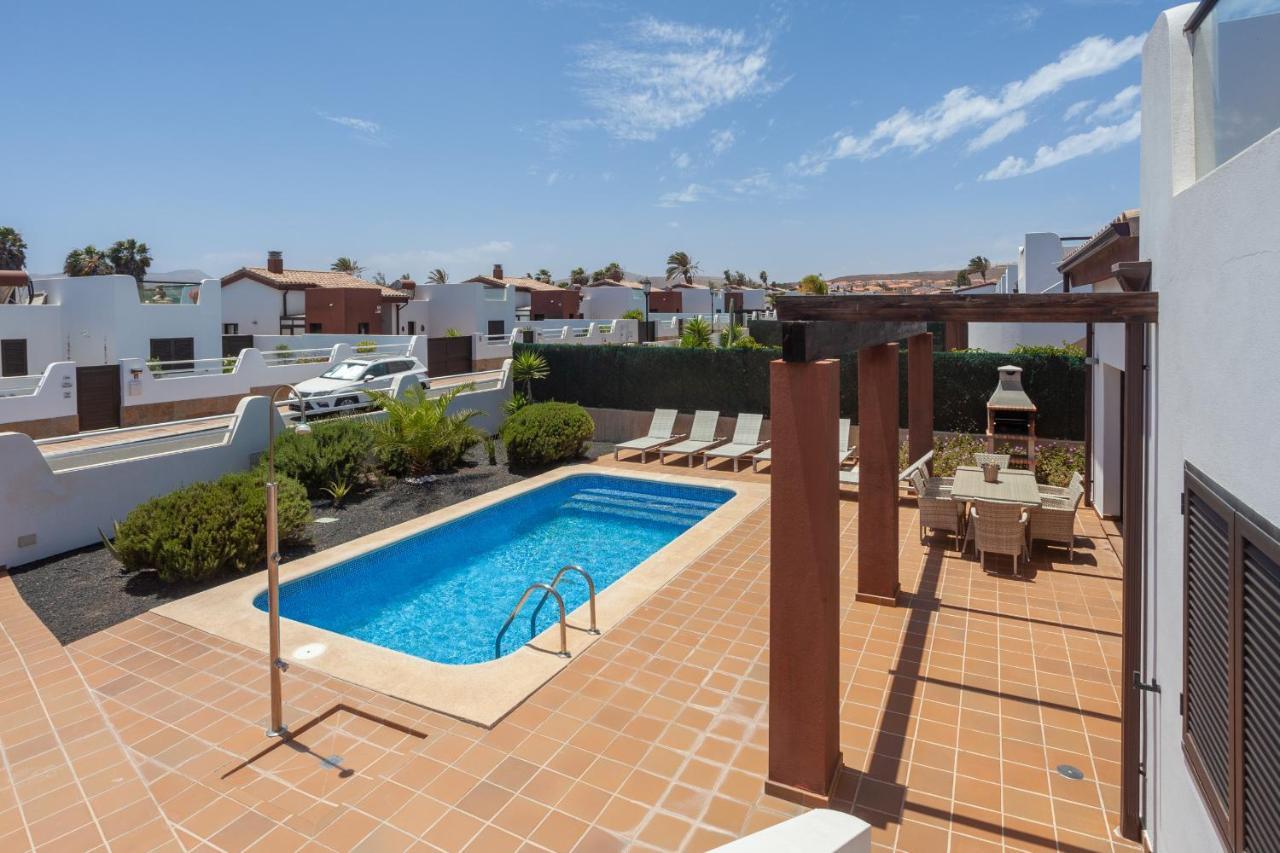 Villa Zafiro 13 Golf Private Pool Caleta De Fuste By Holidays Home المظهر الخارجي الصورة